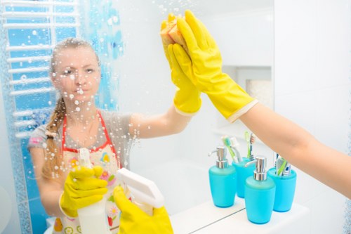 Guest-ready apartment cleaning for short-stay accommodation in Maidavale